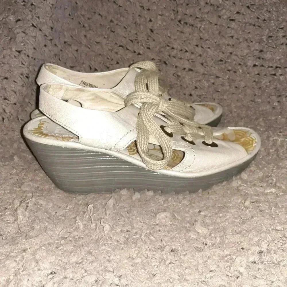FLY LONDON-Ylva-Pearlescent Shimmer Leather Lace Up Wedge-Sz 38-7.5-Excellent